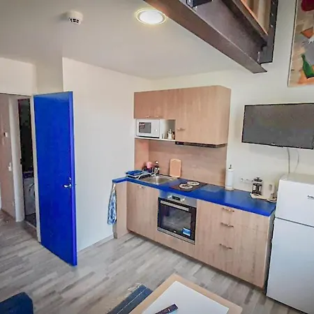 City Beach Apartment דירה טאלין