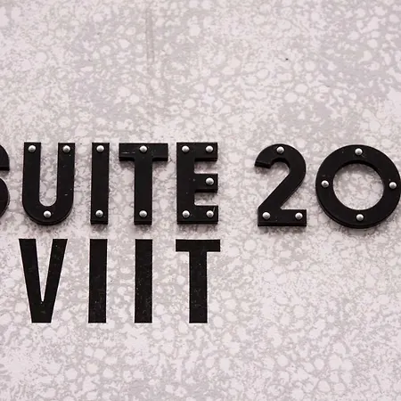 דירה City Beach Apartment *